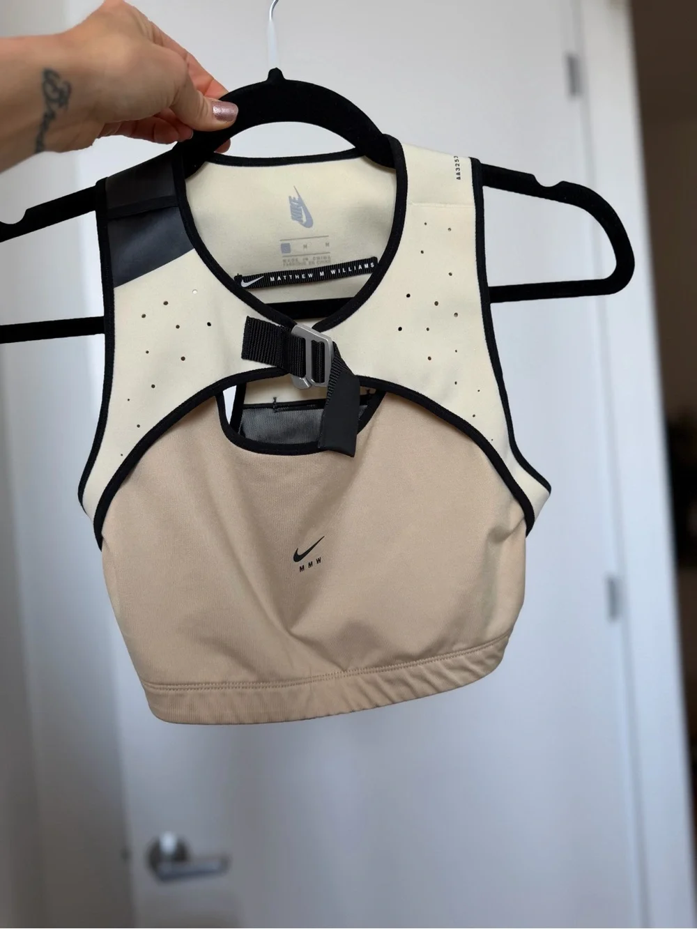 Nike Matthew Williamson RARE Women’s Nude Sports Bra Top